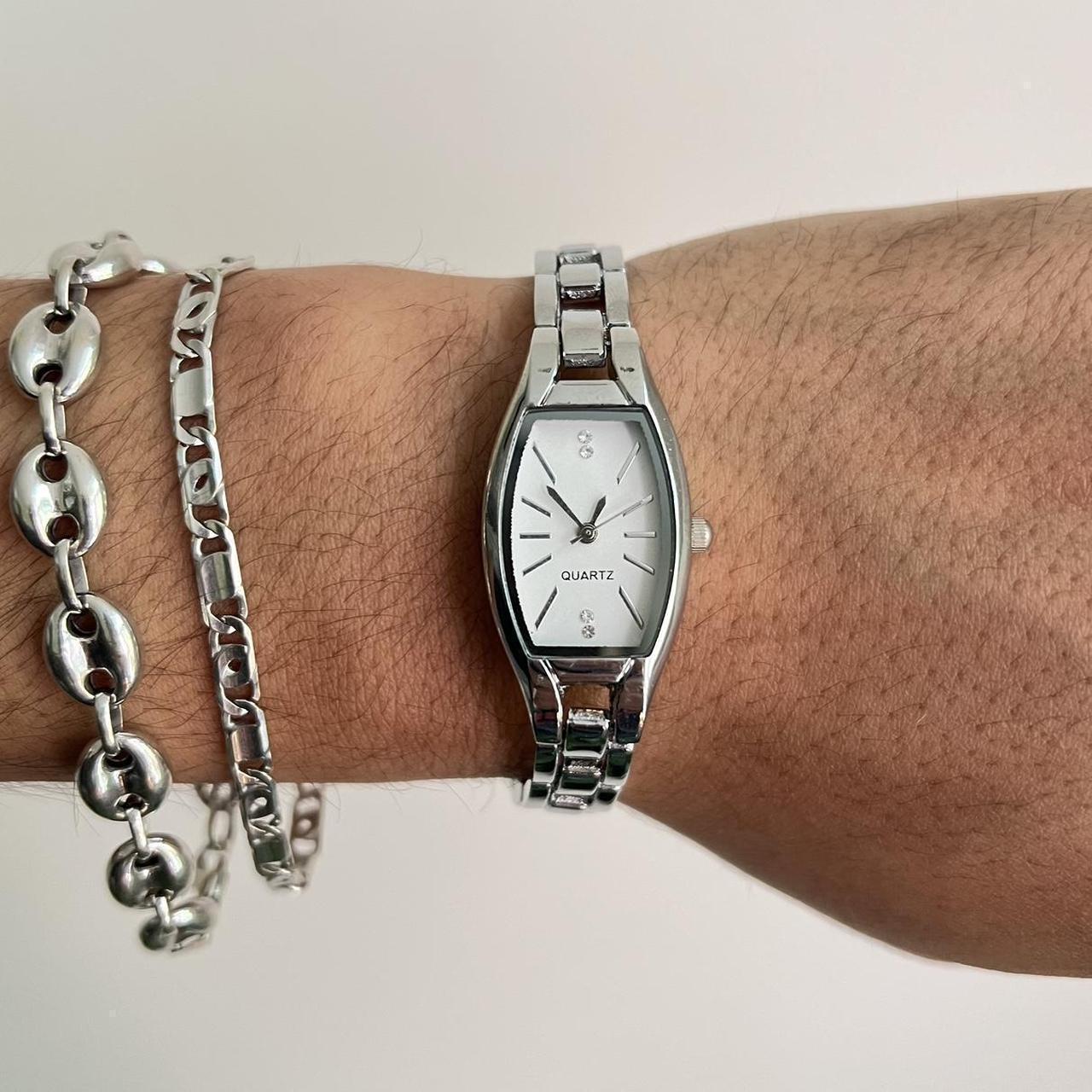 2000s Vintage Stainless Steel Quartz Watch