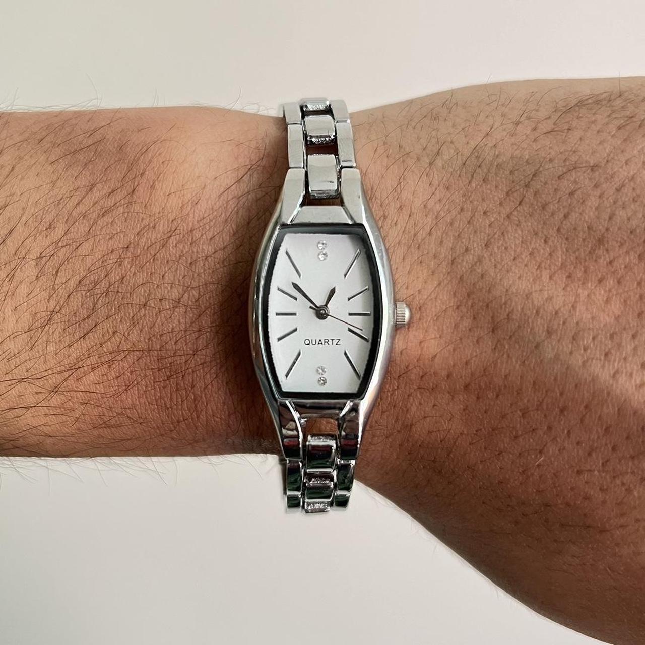 2000s Vintage Stainless Steel Quartz Watch